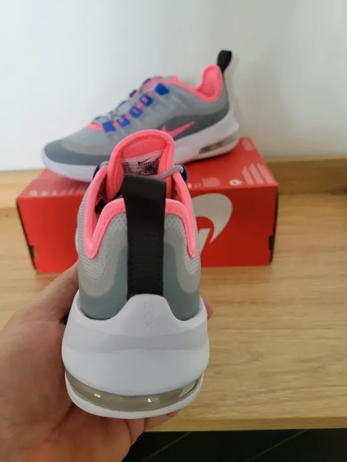 Nike Air Max Axis GS T36,5 100% Authentique - photo numéro 12