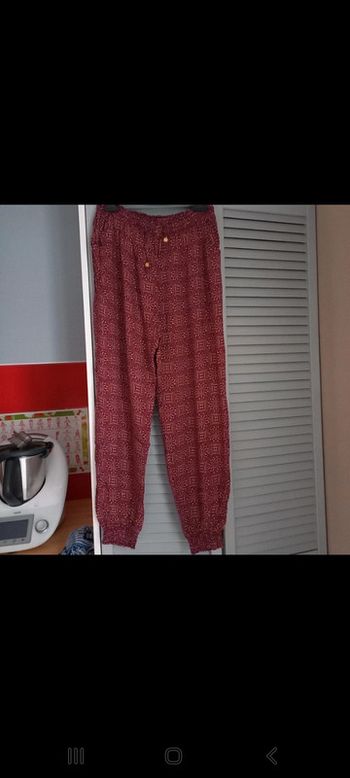 Pantalon fluide et léger rouge et blanc