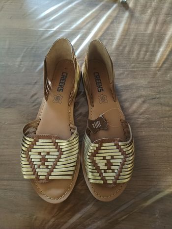 Sandale creeks taille 41 neuve