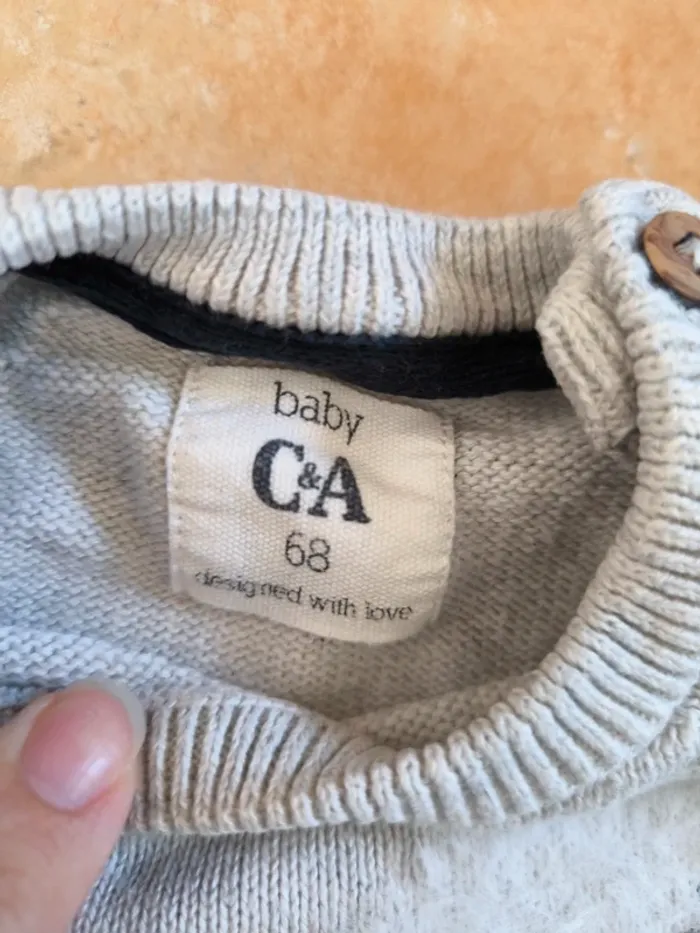 Pull c&a trois mois - photo numéro 2