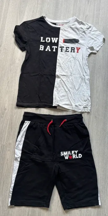 Ensemble de sport taille 10 ans