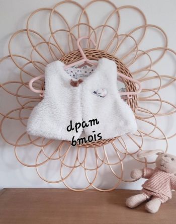 gilet fourrure 6mois dpam👼