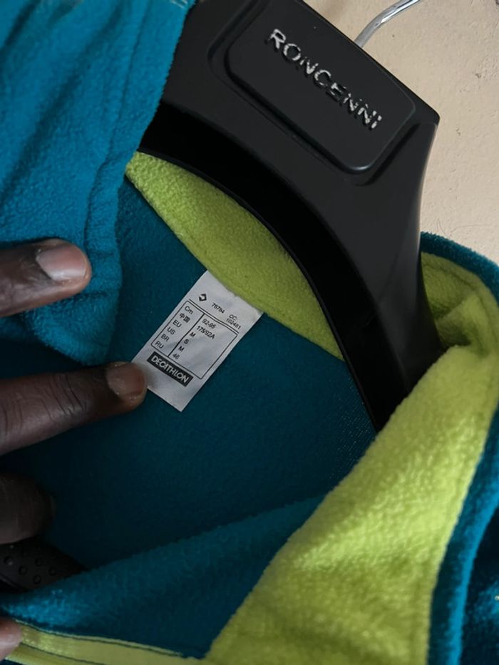 Veste polaire M très bon état - photo numéro 3