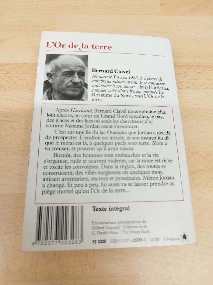 Bernard Clavel

Le Royaume du Nord

L'Or de la terre

Roman - photo numéro 2