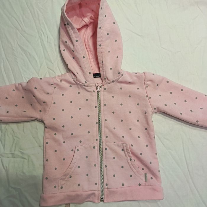 veste à capuche de Pties Babies 1 an réf 9 S2 - photo numéro 1