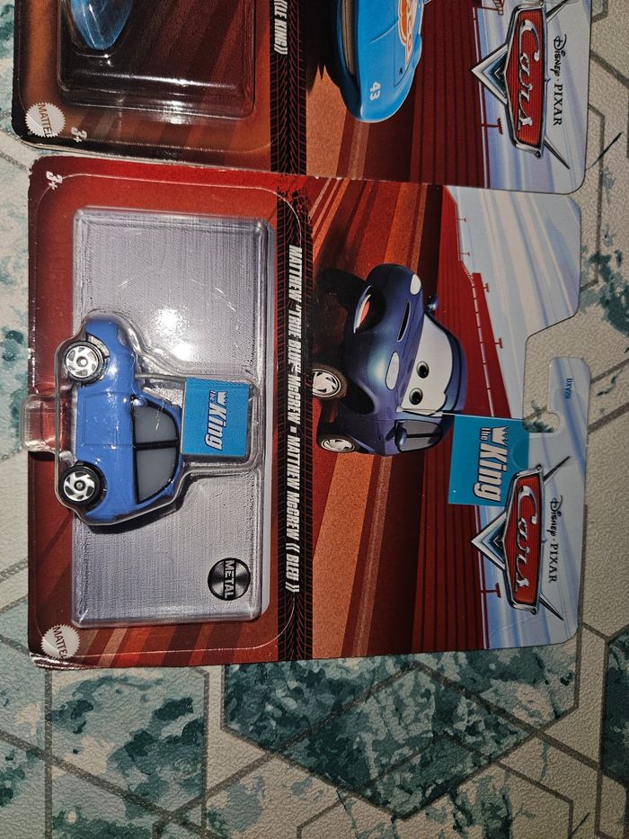 2 voitures cars Mattel neuves prix bas - photo numéro 2