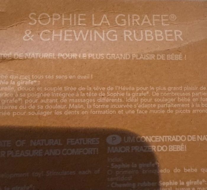 Sophie, la girafe et le chewing rubberr - photo numéro 3