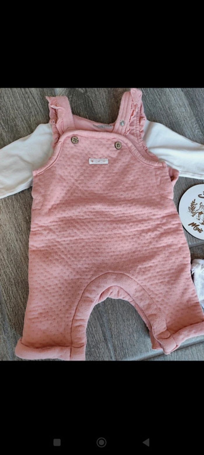 Magnifique ensemble salopette et t-shirt à fleurs à paillettes et chaussettes - photo numéro 2