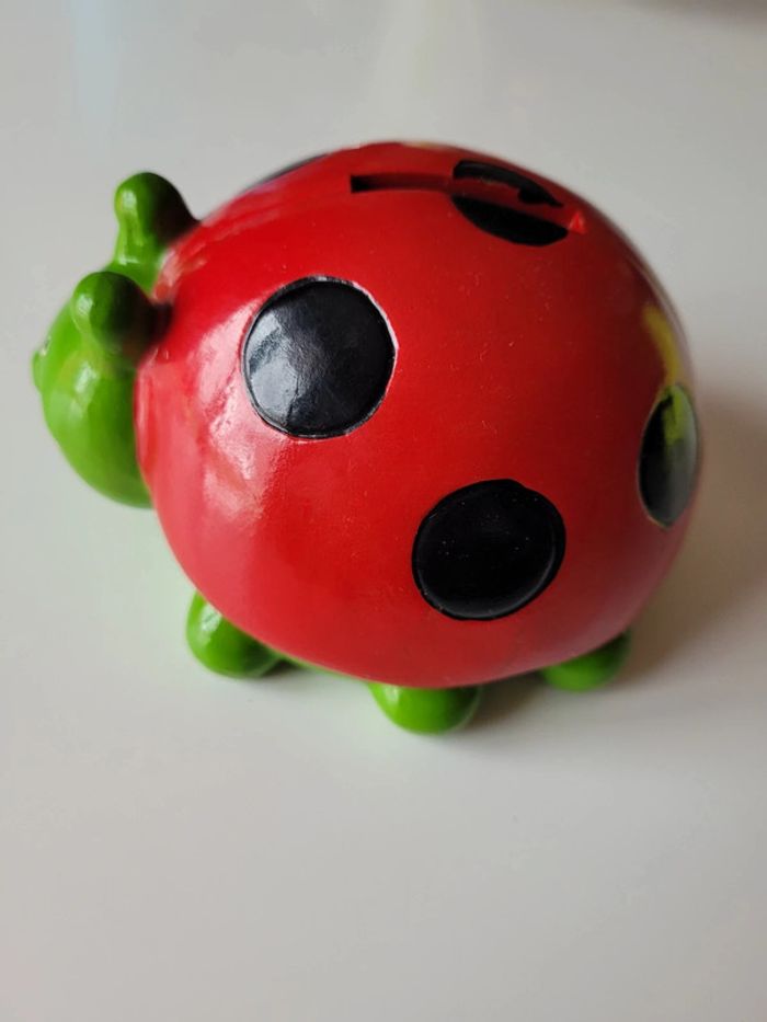 Tirelire coccinelle - photo numéro 2