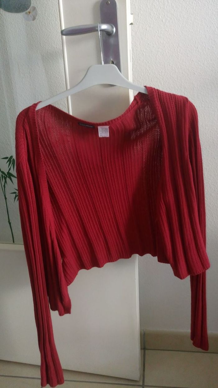 gilet court Manche longue