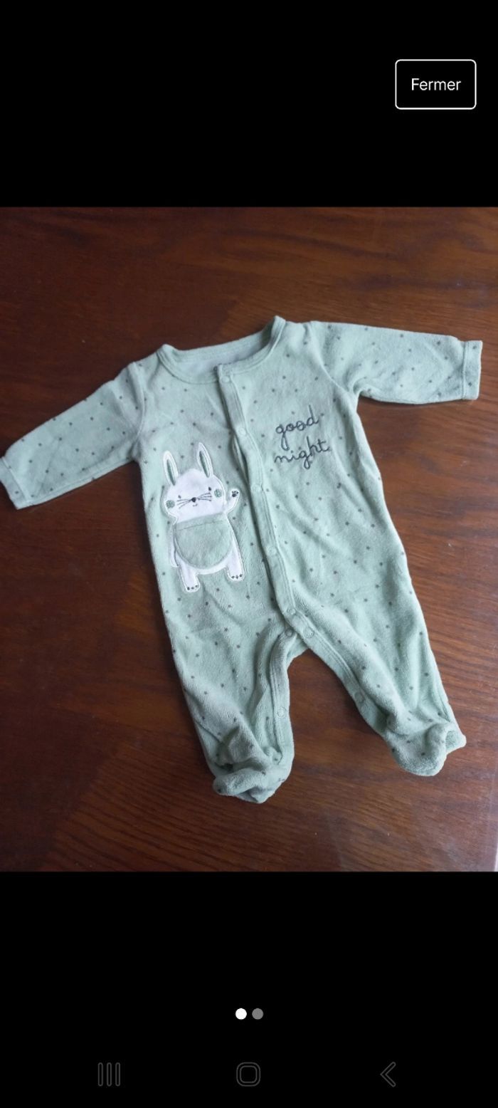 Pyjama /grenouillère Gémo en veliur 1 mois