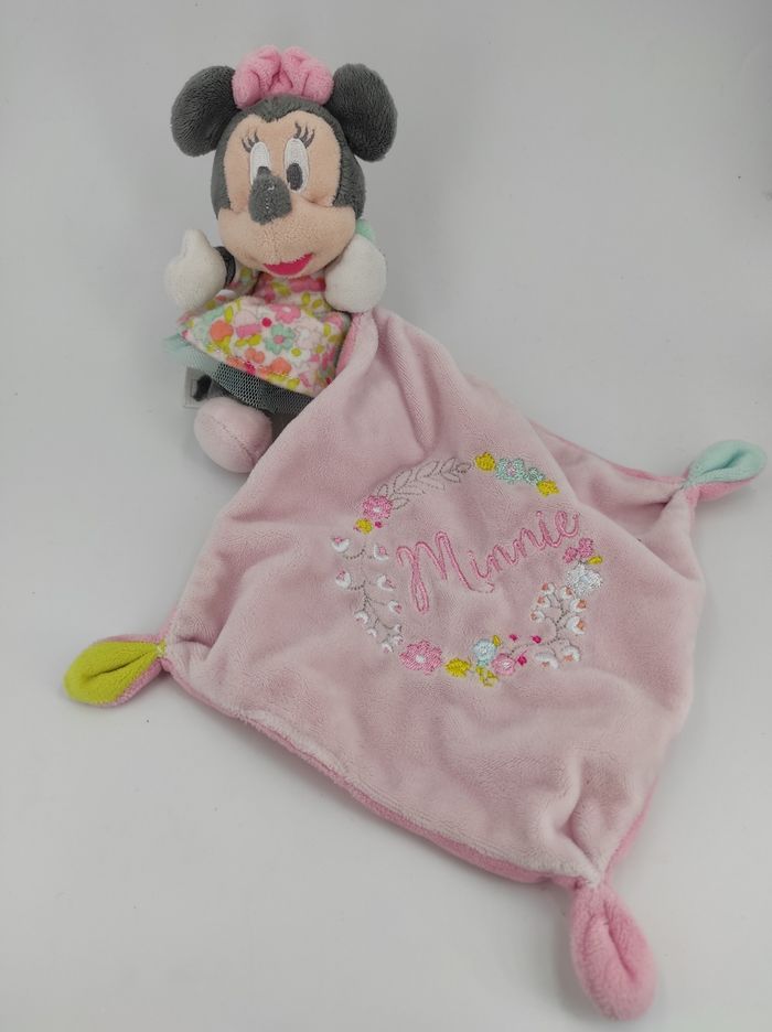 Doudou Mouchoir Minnie rose fleuri Nicotoy