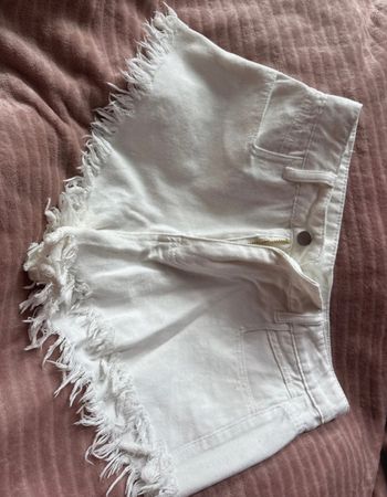 👖 Short Blanc SHEIN Taille M – Neuf, Tendance & Parfait pour l’Été !