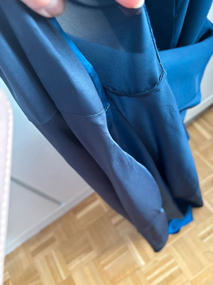 Robe bleu fluide avec traîne T38 - photo numéro 10