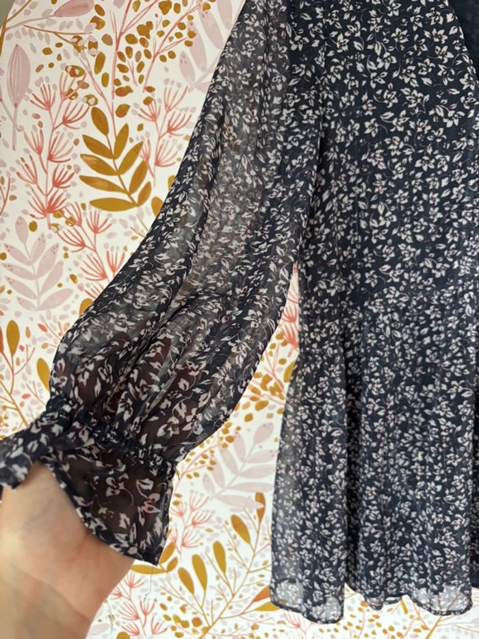 Robe mango fleuris noir liseré argenté - photo numéro 3