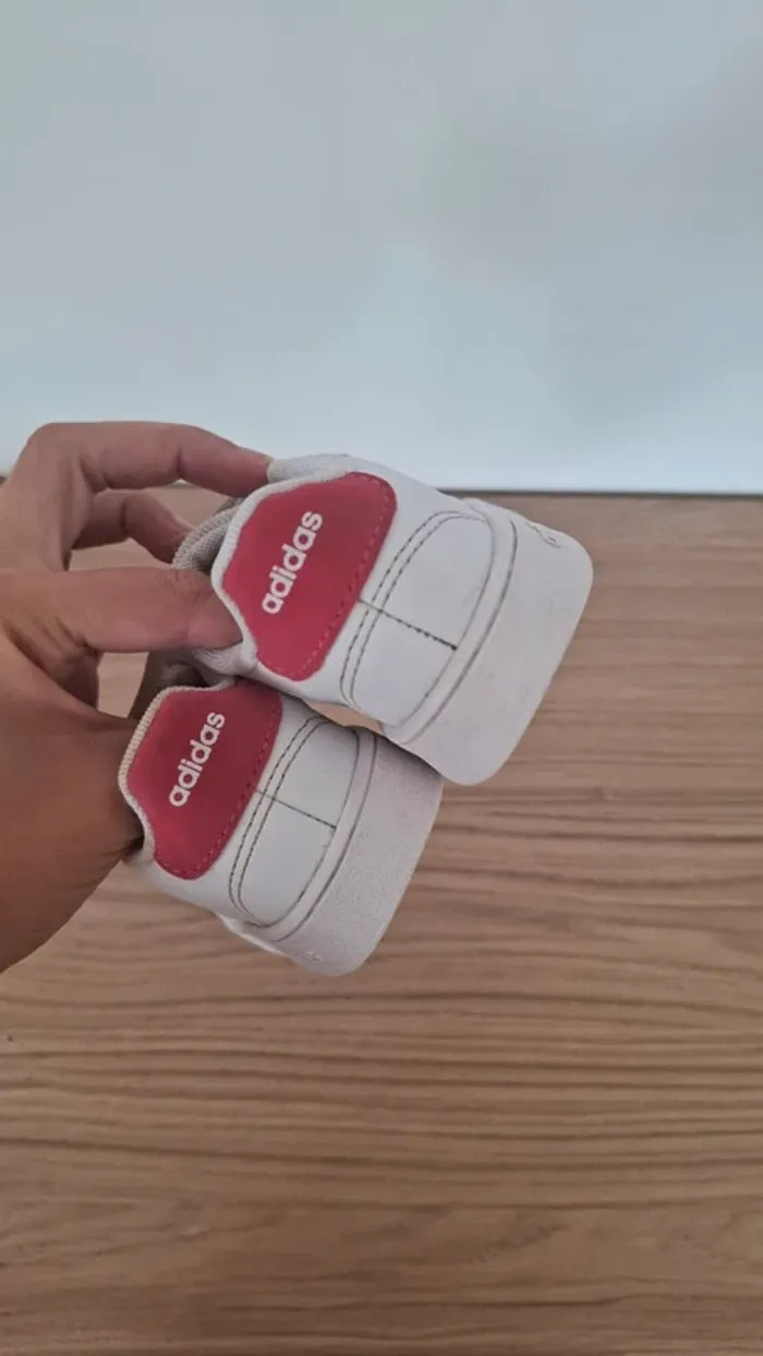 👟 Baskets Adidas à scratch – Confort & style au rendez-vous - photo numéro 6