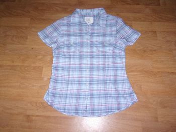 Chemise H&M carreaux tons bleus, fuchsia et blanc taille 40 TBE