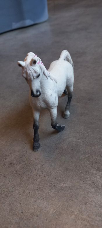 Cheval blanc Schleich