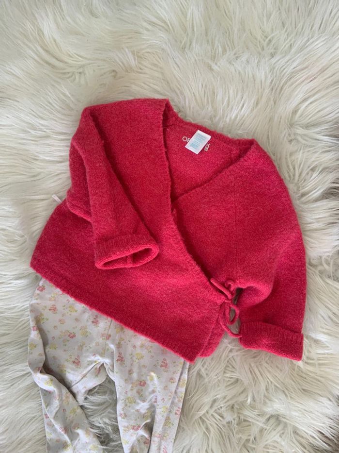 Fille 👧🏻 Gilet cache coeur rose framboise - obaibi taille 6 mois