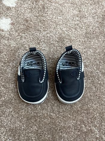 Chaussure bébé 18/19