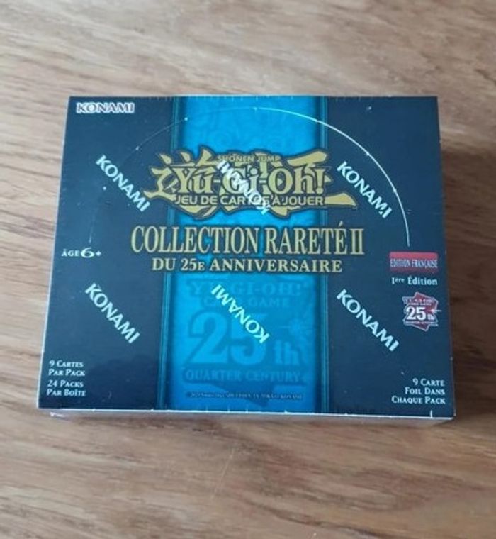 Yu-Gi-Oh! Display de 24 boosters : Collection Rareté 2 du 25e Anniversaire - Neuf Scellé Fr