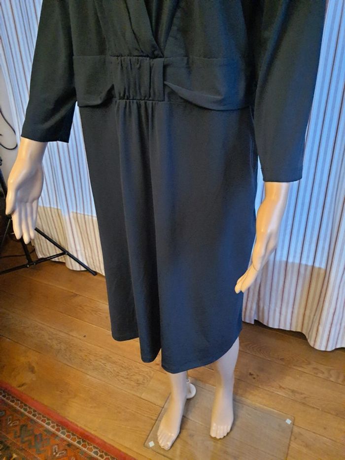 Jolie Robe bleu marine Charles Vögele fr be 46 - photo numéro 8