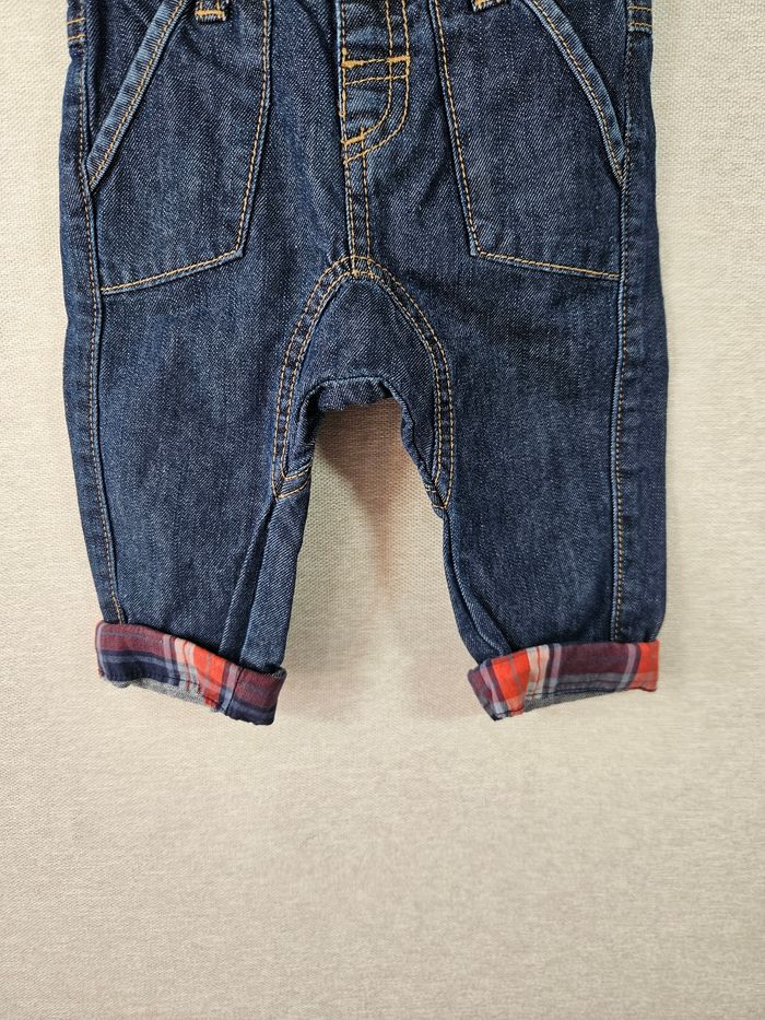 Jeans tape à l'œil 6 mois - photo numéro 3