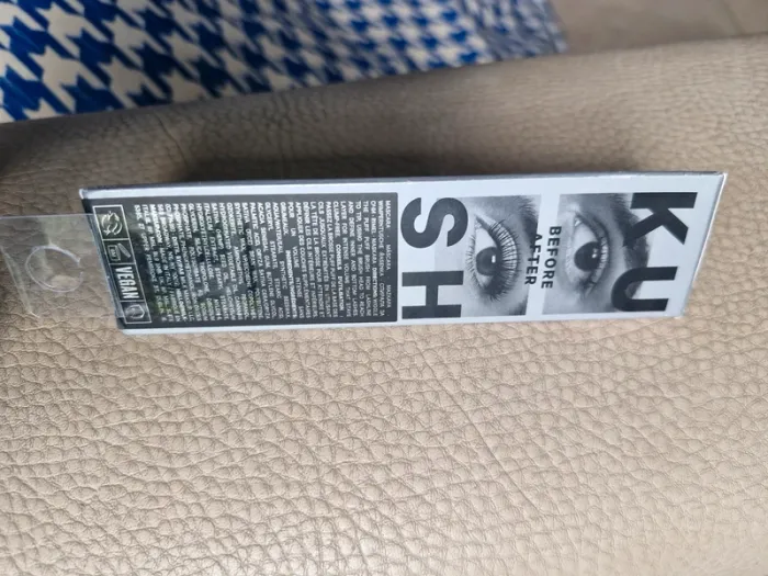 Milk mascara noir Kush boom - photo numéro 5