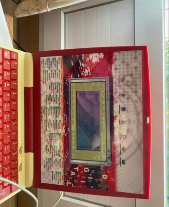 Ordinateur éducatif 