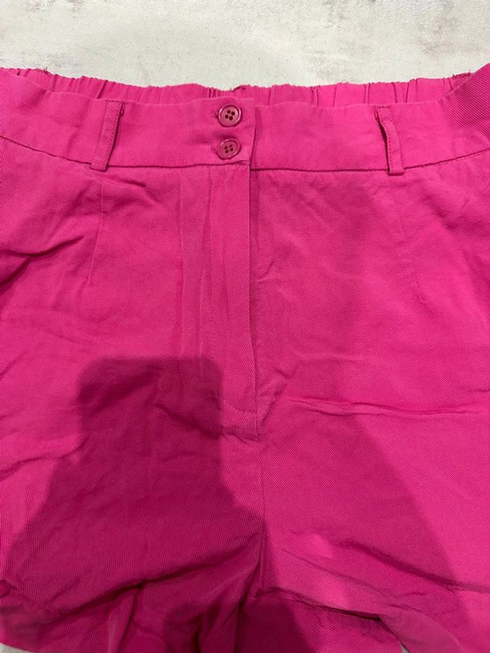 Short fushia - photo numéro 3