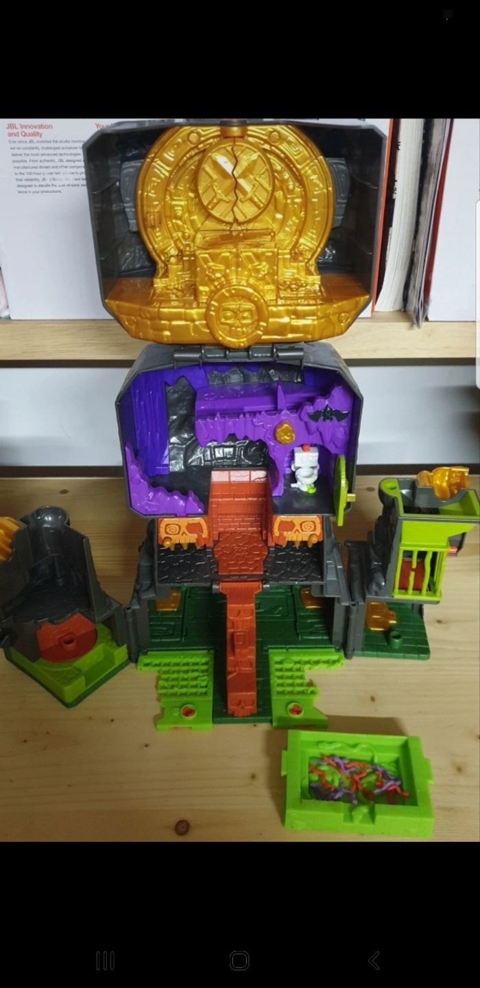 Lot trésor x skull Island - photo numéro 3
