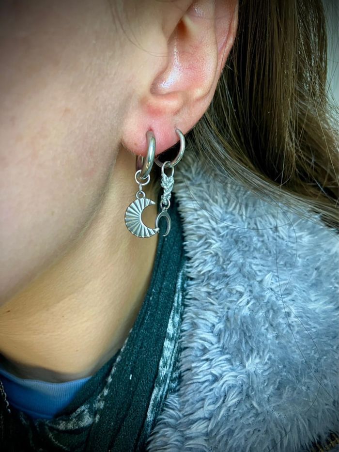 Boucles d’oreilles petites créoles breloques chaînes acier inoxydable lune serpent - photo numéro 4