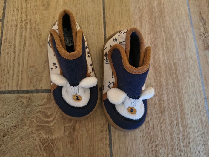 Jolis chaussons bébé - photo numéro 3