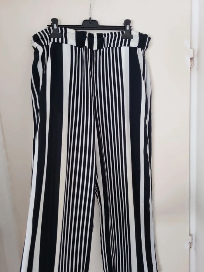 Pantalon fluide jambes larges H& M taille 42 - photo numéro 3
