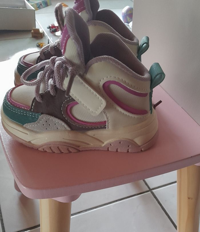 Chaussures bébé - photo numéro 2