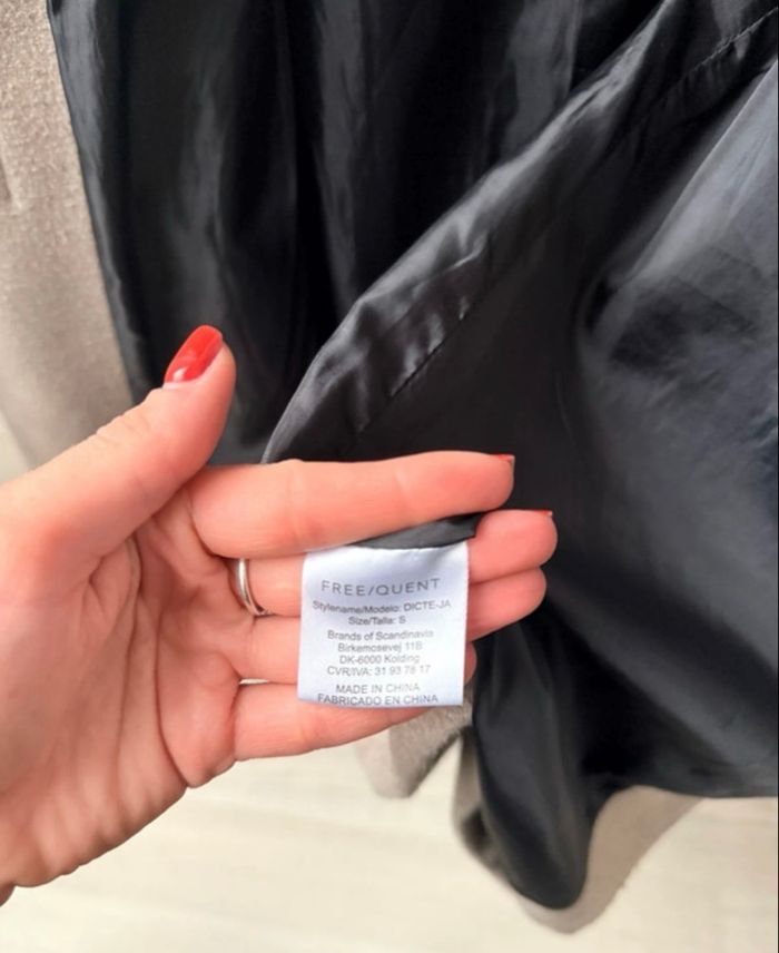 Manteau mi long beige - photo numéro 4