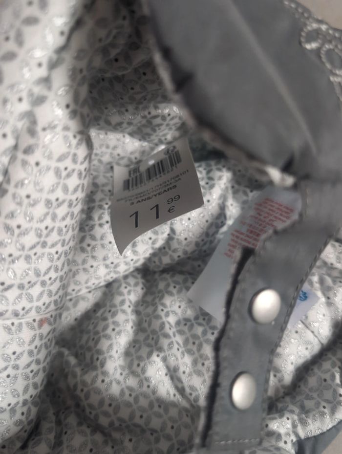 Bonnet 3 ans Okaïdi neuf - photo numéro 2