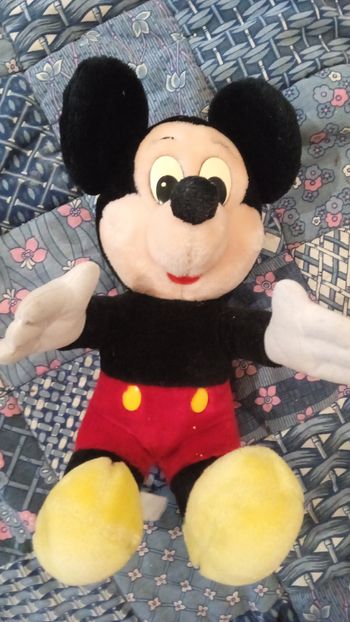 Peluche Mickey