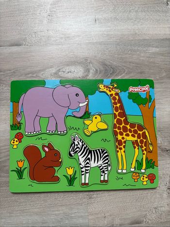 Puzzle à encastrement animaux
