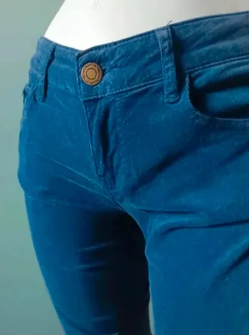 Pantalon  slim  côtelé  bleu  36