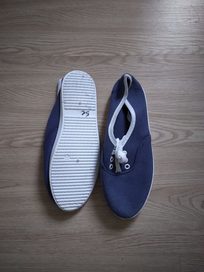 Tenis - photo numéro 2