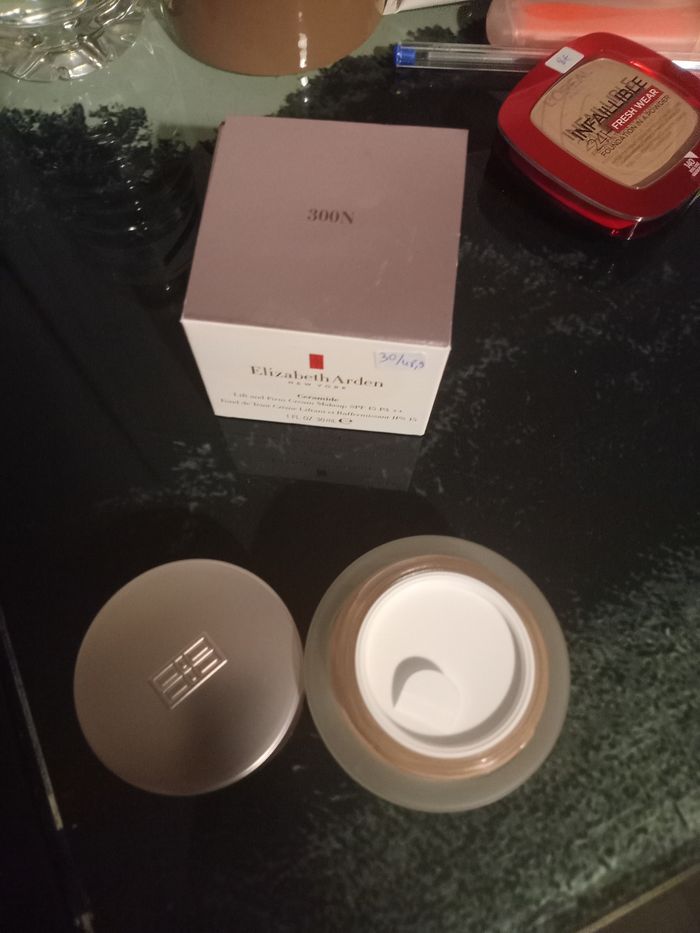 Fond de teint liftant et raffermissant Elisabeth arden - photo numéro 4