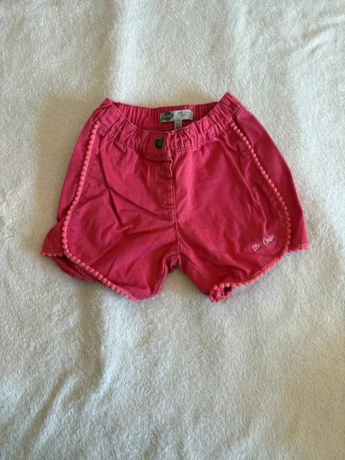 Short rose fuchsia bébé fille Lee Cooper 18 mois – détails pompons - photo numéro 2