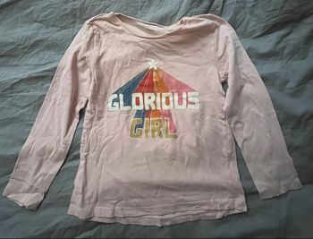 T-shirt Kiabi fille 8 ans – basique et confortable