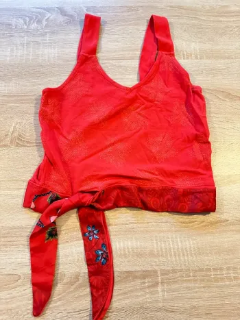 Top desigual