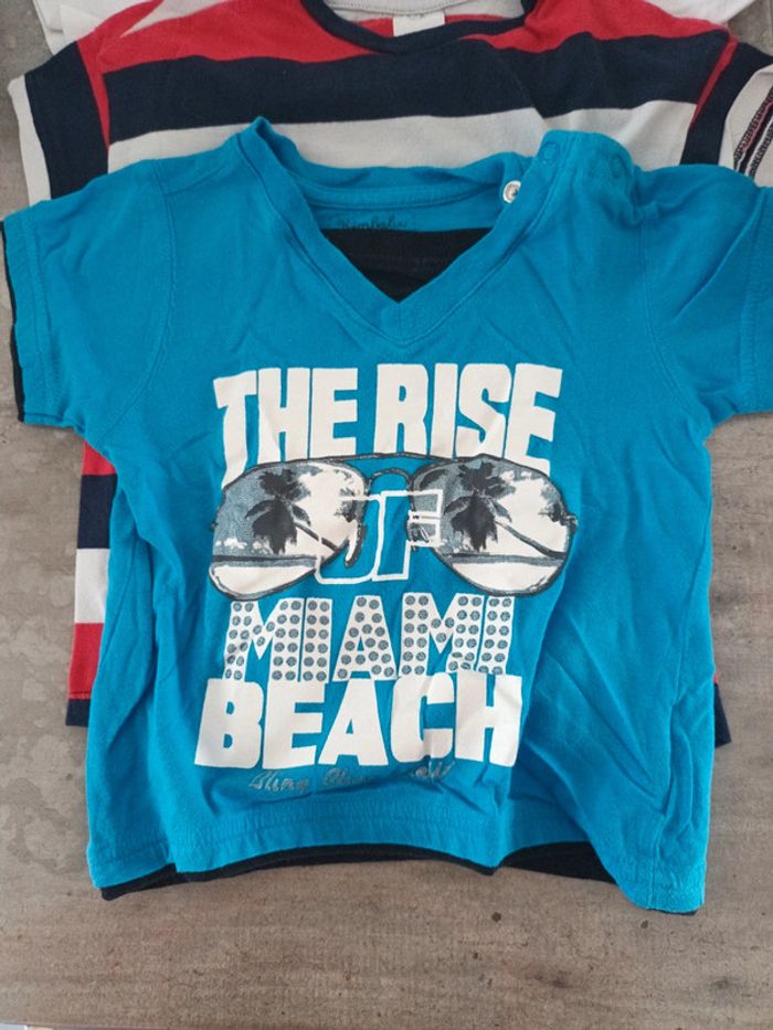 Lot tshirt 12mois - photo numéro 2