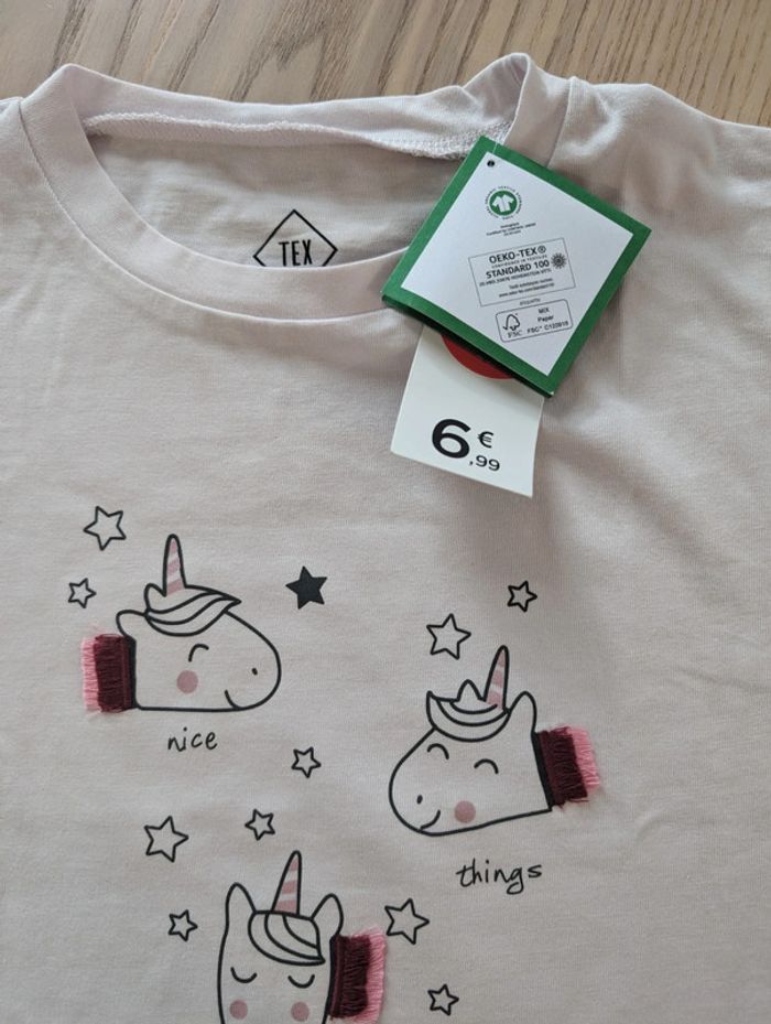 T-shirt neuf licorne - photo numéro 4