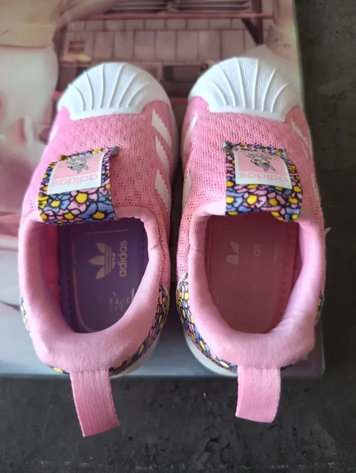 Adidas Superstar Disney panpan - photo numéro 7