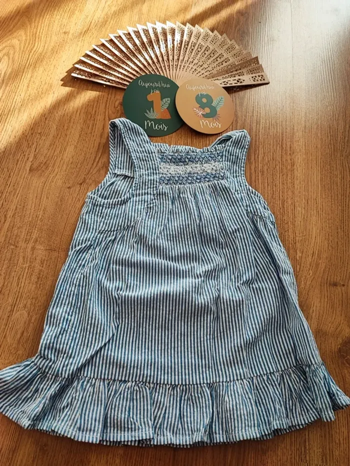 Robe taille 18 mois