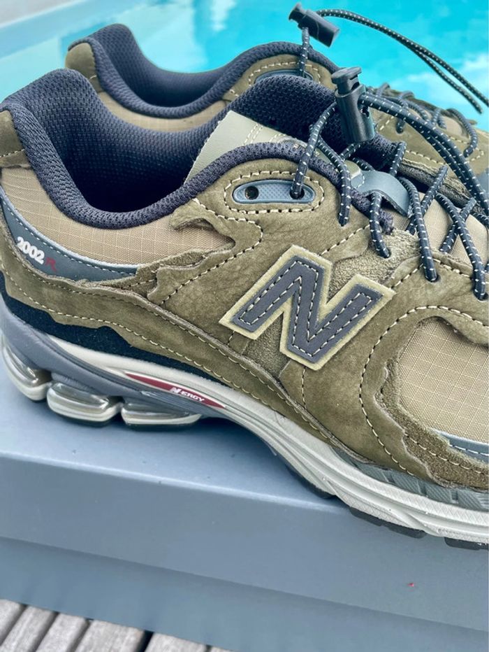 New balance 2002r protection pack olive / kaki - photo numéro 6